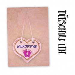 Stickdatei - ITH Türschild Willkommen Baby Füße